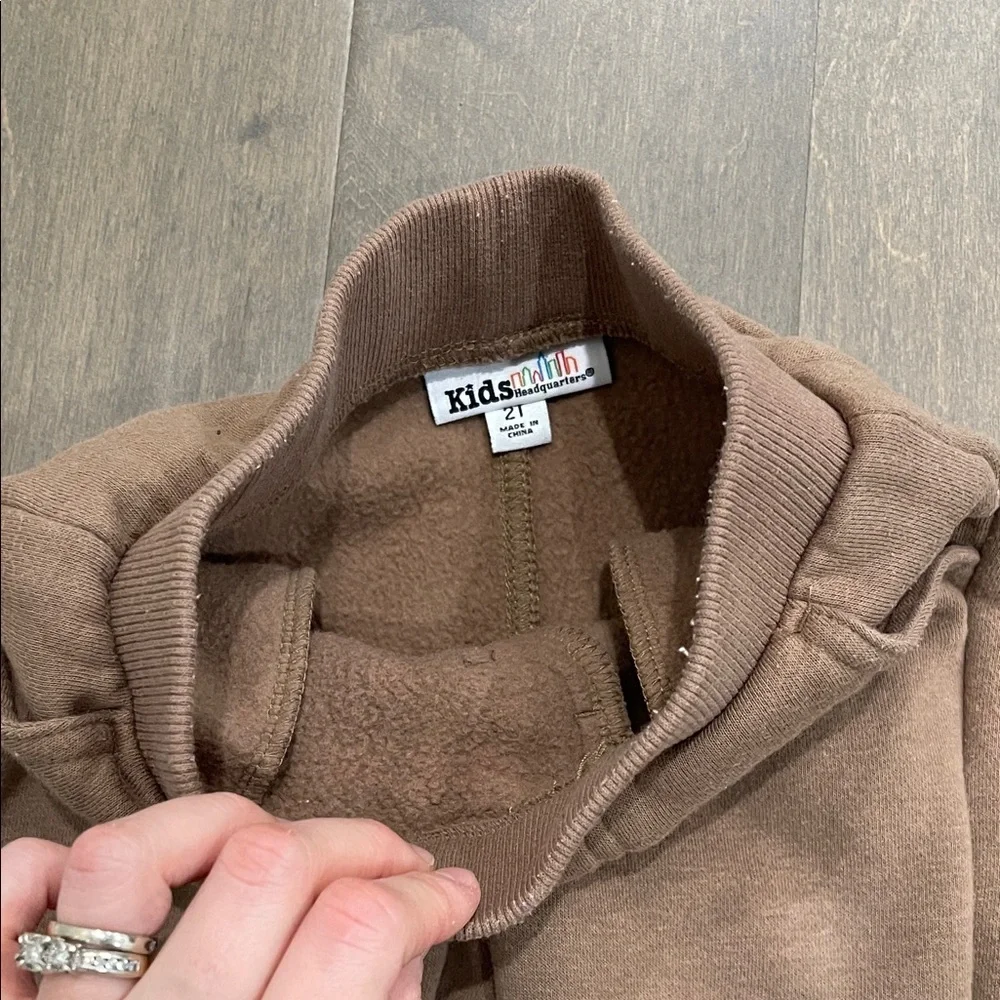 2T Boy Fleece Hoodie and Joggers Set